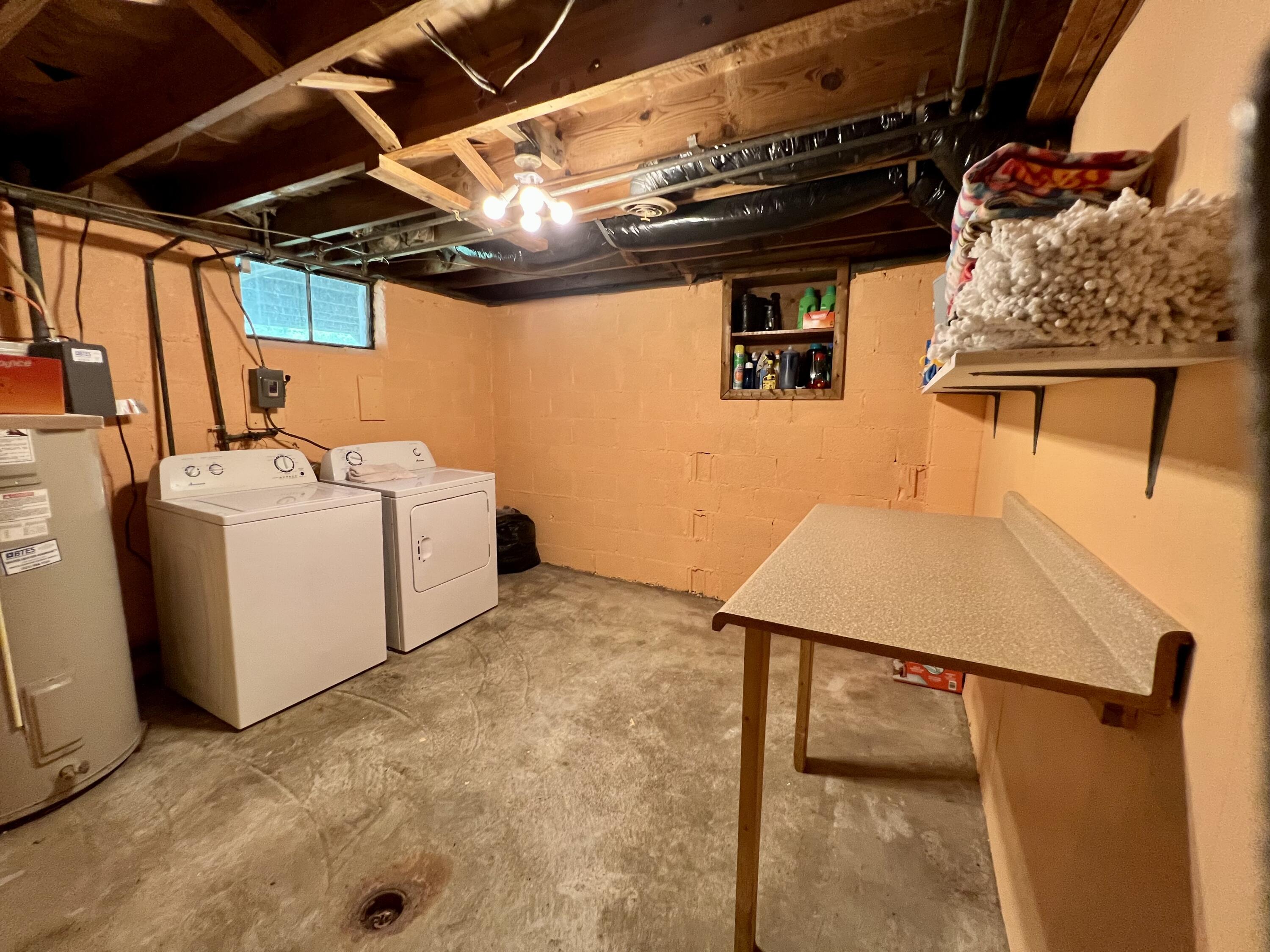 705 Cedar Valley Road Bristol, TN 37620 - Photo 29 of 39 IMG_3522