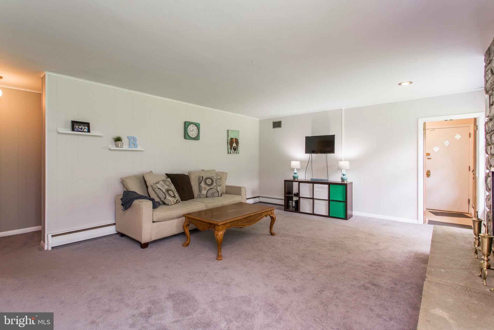505 Ellis Road Havertown, PA 19083 - Photo 21 of 47 Family Room