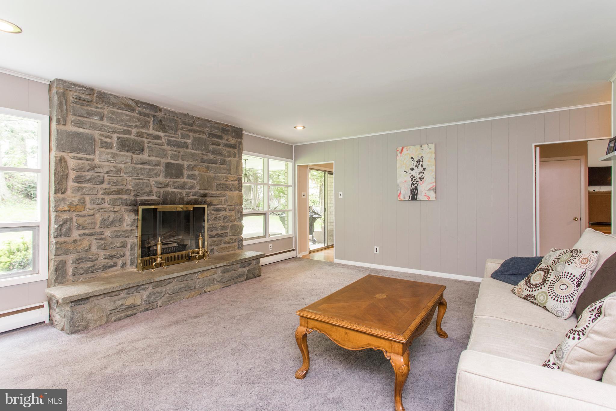 505 Ellis Road Havertown, PA 19083 - Photo 23 of 47 Family Room