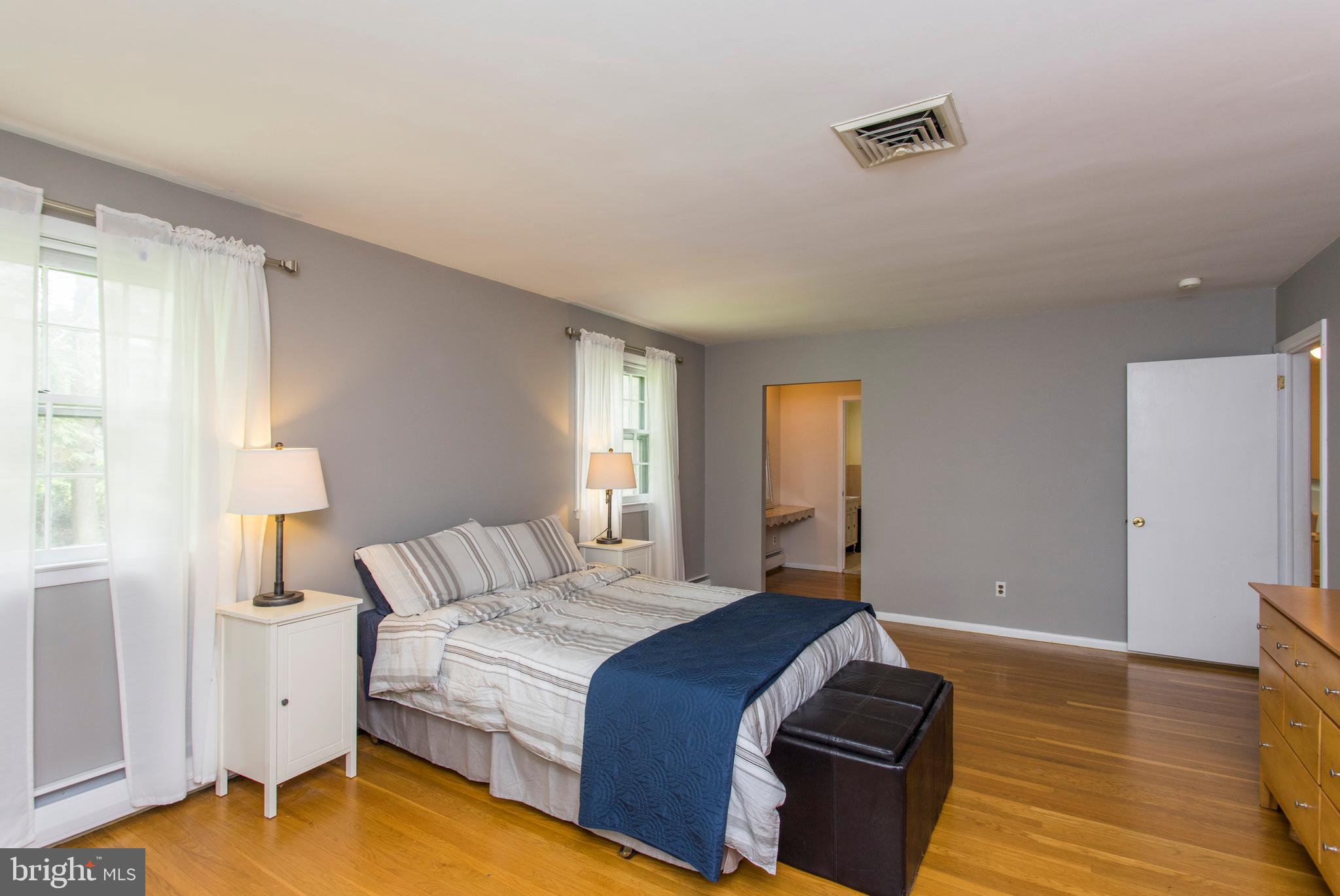 505 Ellis Road Havertown, PA 19083 - Photo 25 of 47 Master Bedroom