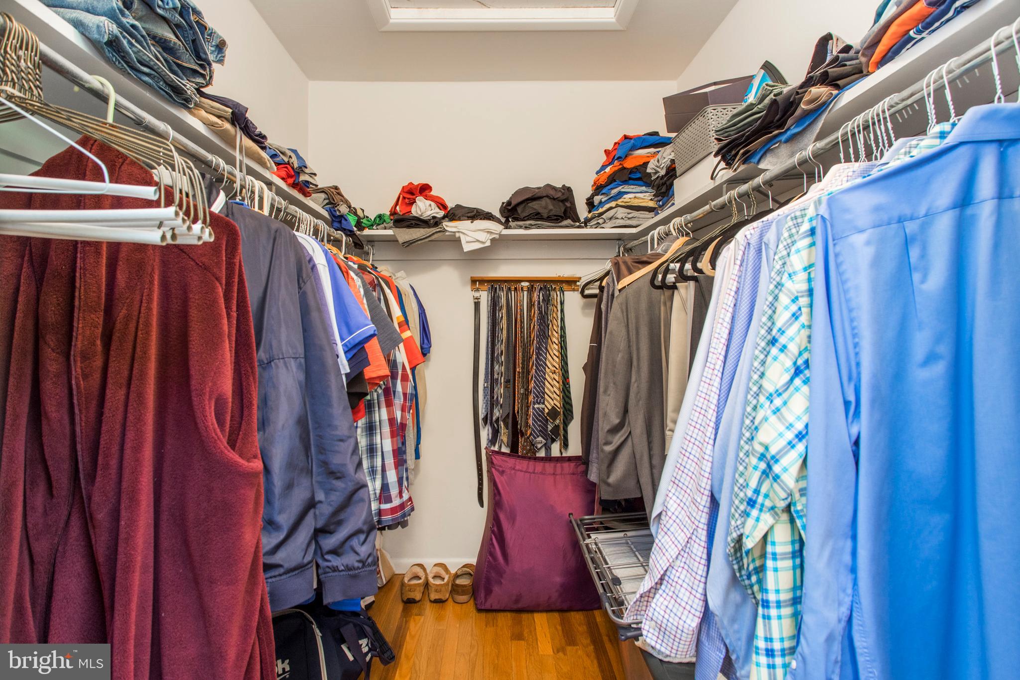 505 Ellis Road Havertown, PA 19083 - Photo 28 of 47 Master walk in closet