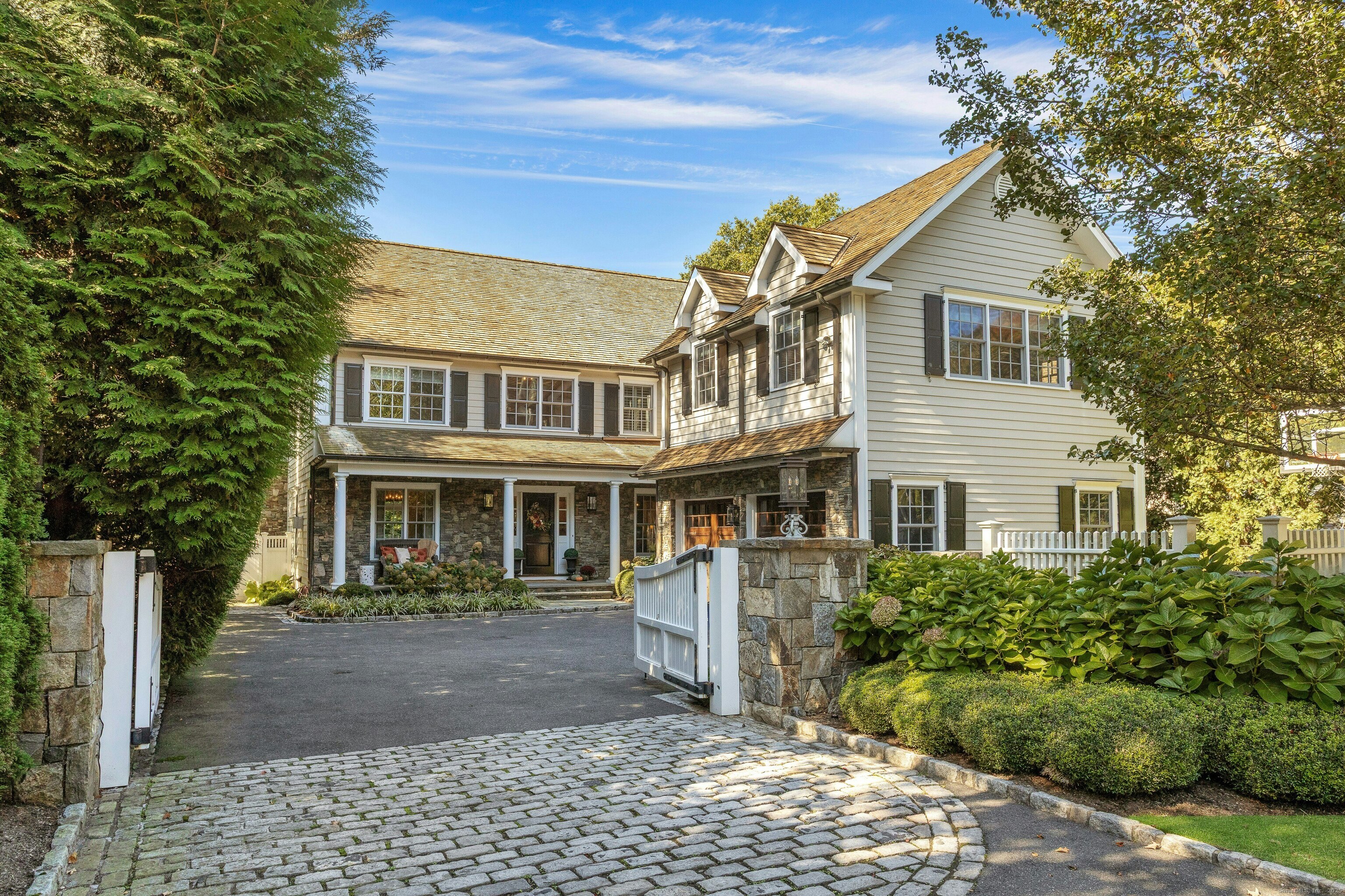 93 Mansfield Avenue Darien, CT 06820 - Photo 1 of 30