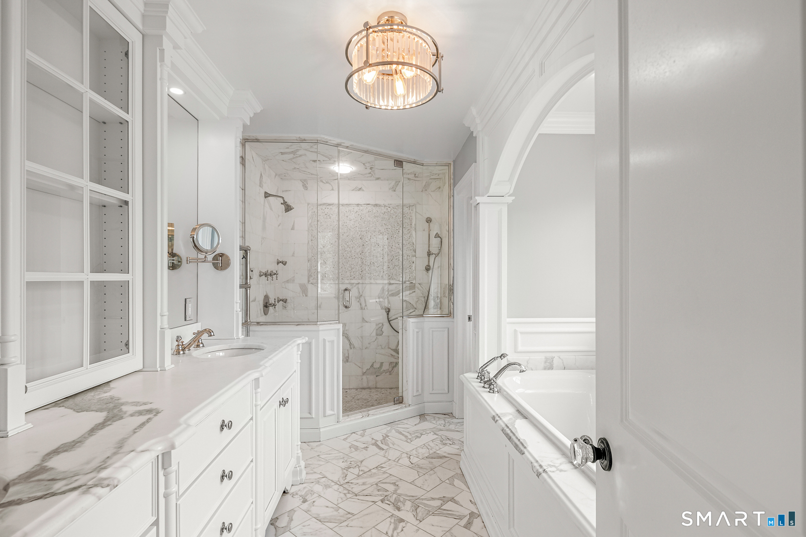 93 Mansfield Avenue Darien, CT 06820 - Photo 14 of 30 Primary Bathroom