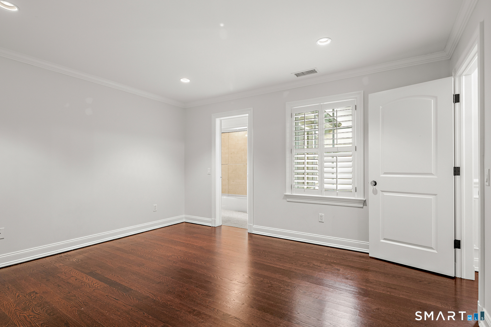 93 Mansfield Avenue Darien, CT 06820 - Photo 15 of 30 Bedroom