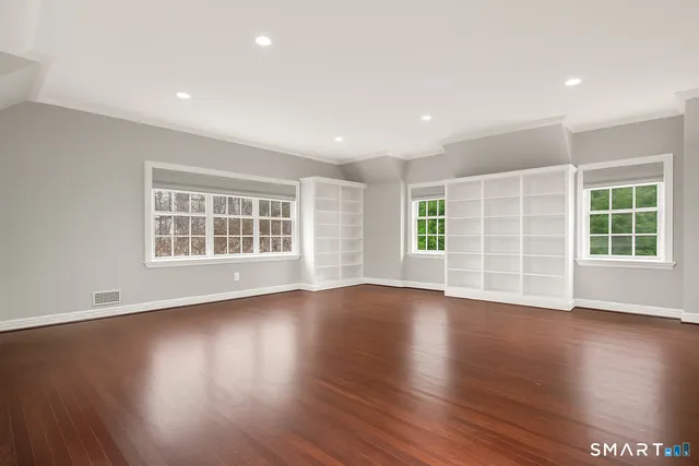 $18,000 | 93 Mansfield Avenue, Darien, CT 06820