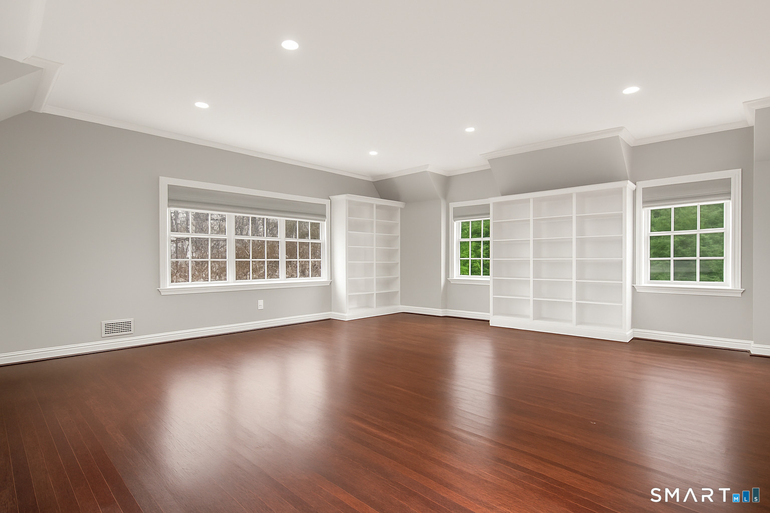 93 Mansfield Avenue Darien, CT 06820 - Photo 20 of 30 Playroom