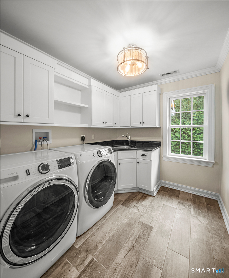 93 Mansfield Avenue Darien, CT 06820 - Photo 25 of 30 Laundry Room - 2nd Floor