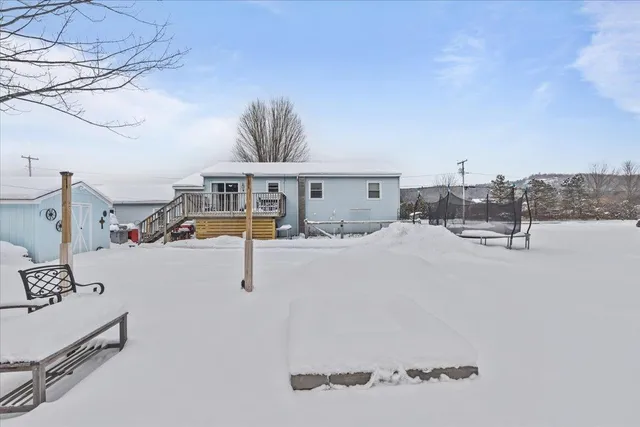 $400,000 | 154 Lake Road, Milton, VT 05468