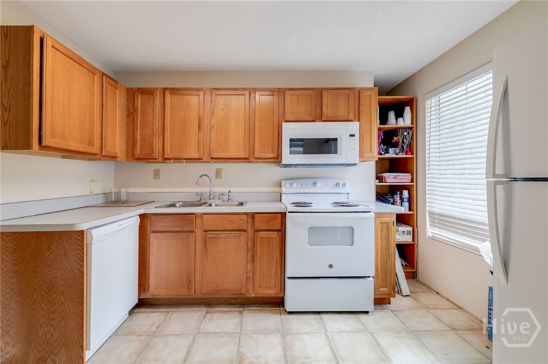 401 North Cromwell Road, Unit C6 Savannah, GA 31410 - Photo 27 of 34