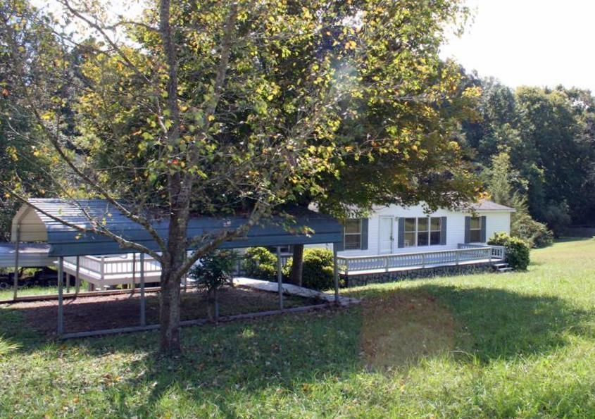 1046 North Union Grove Road Friendsville, TN 37737 - Photo 3 of 24 01