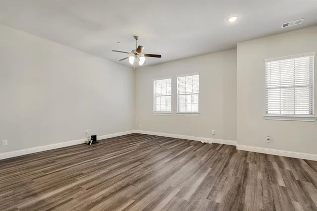 $3,200 | 4158 Shavano Drive, Frisco, TX 75034