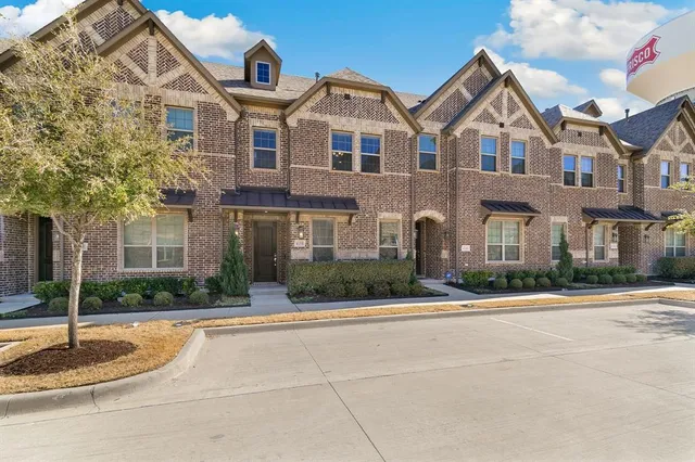 $3,200 | 4158 Shavano Drive, Frisco, TX 75034