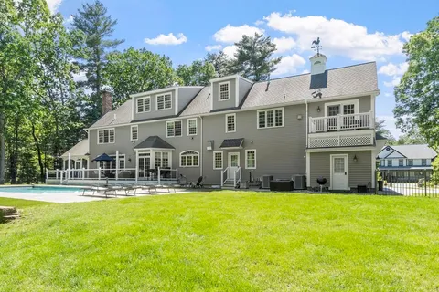 $2,095,000 | 24 Thornberry Lane, Sudbury, MA 01776