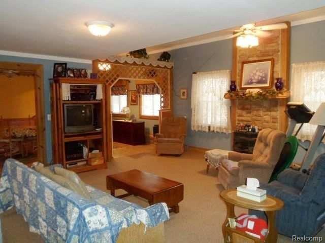 11192 Hill Road Memphis, MI 48041 - Photo 6 of 25 5.JPG