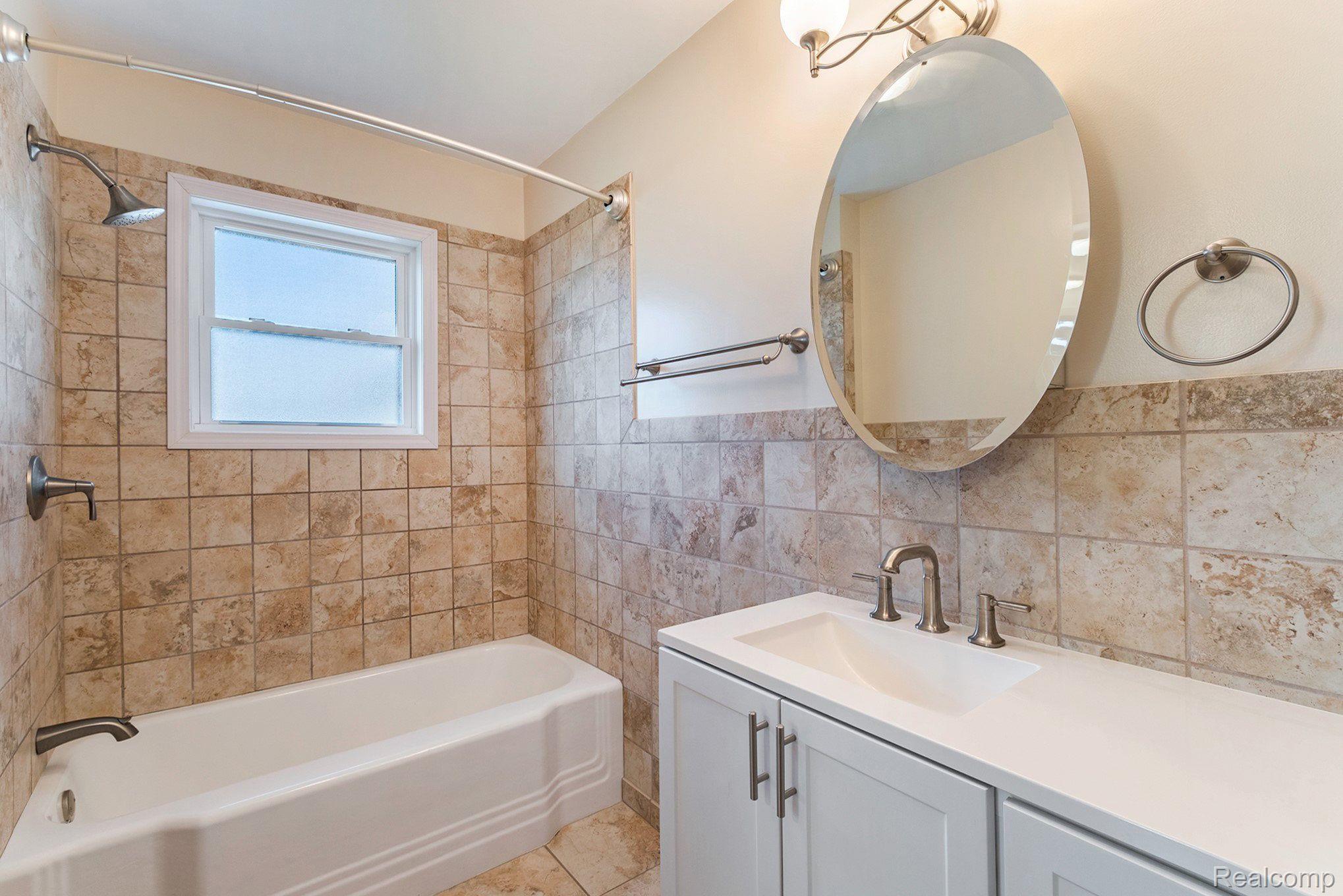 4455 North State Road Davison, MI 48423 - Photo 7 of 20 Gallery Image 7