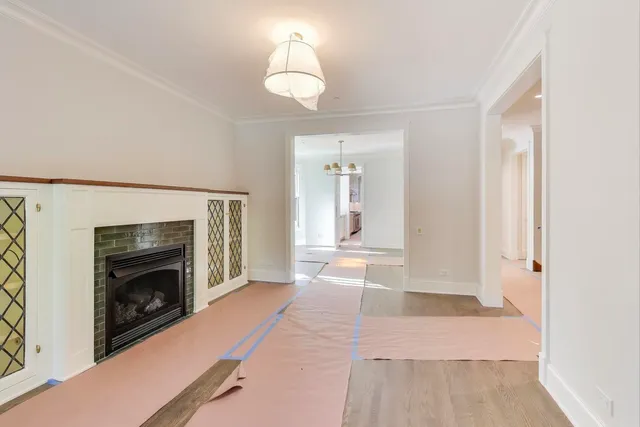 a view of a livingroom with a fireplace