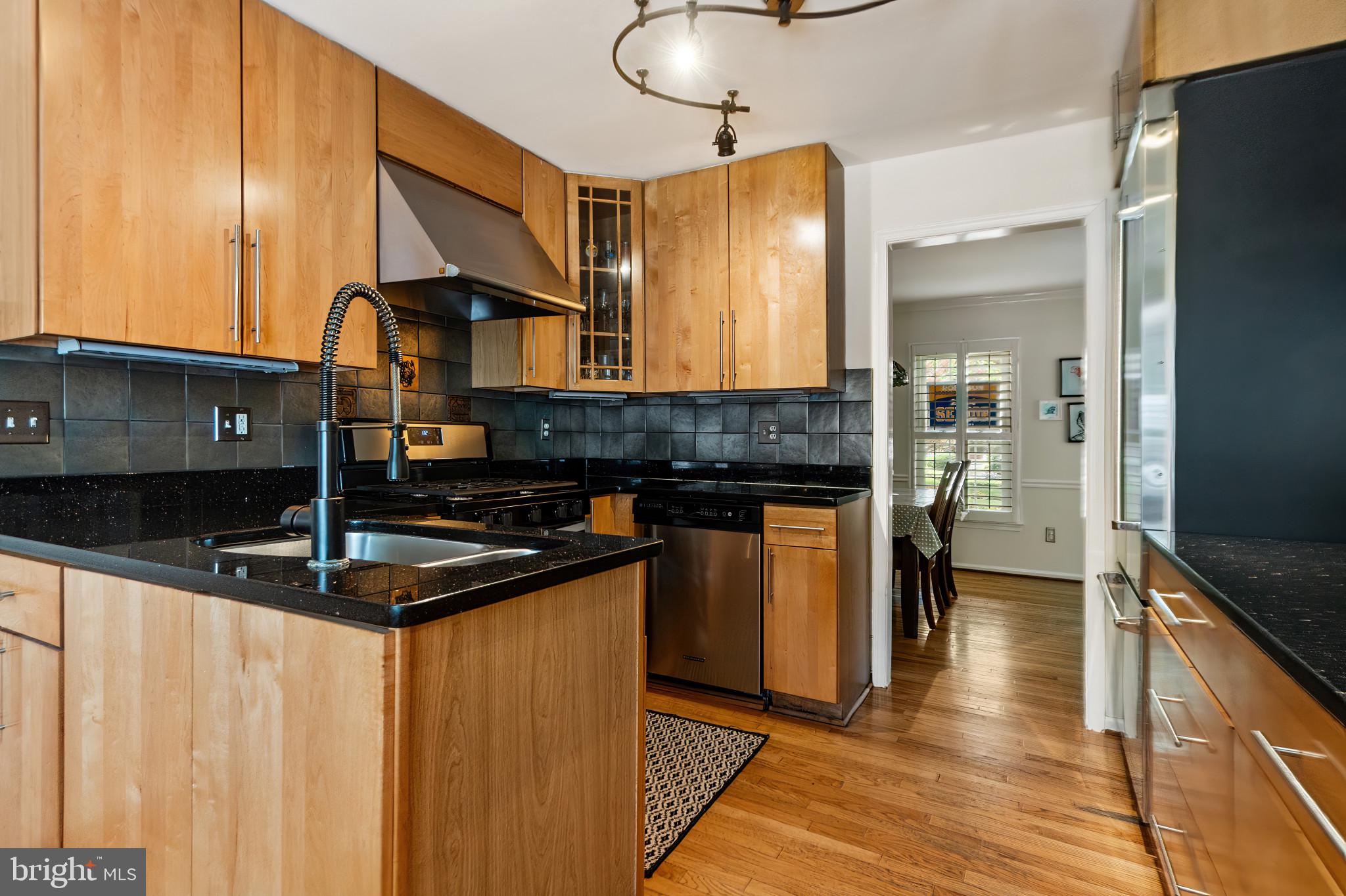 6111 Eagle Landing Road Burke, VA 22015 - Photo 12 of 83