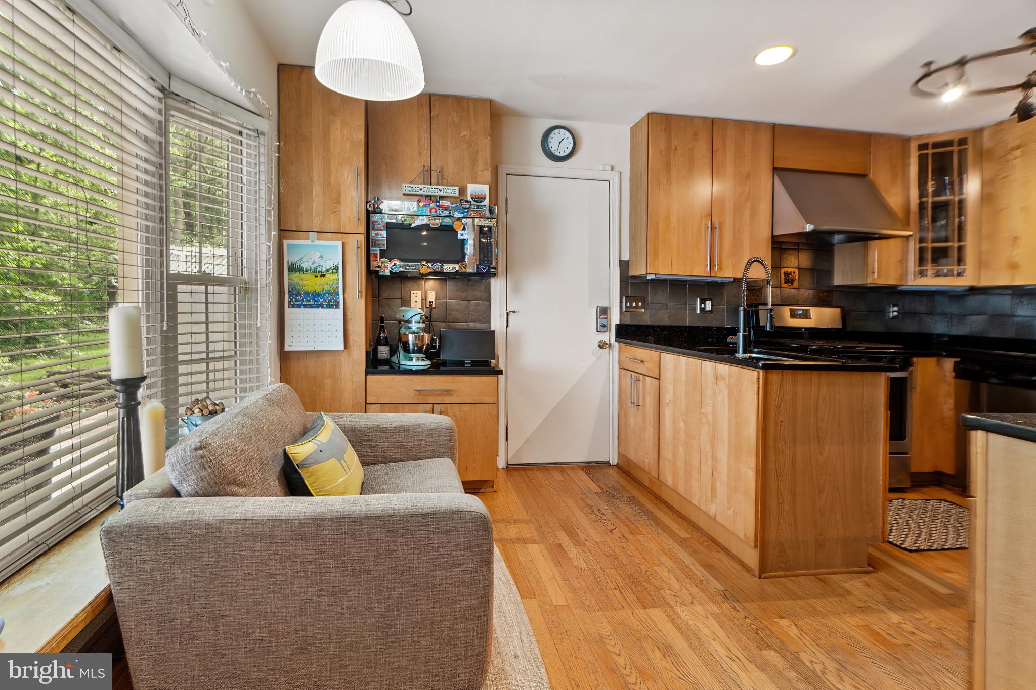 6111 Eagle Landing Road Burke, VA 22015 - Photo 13 of 83