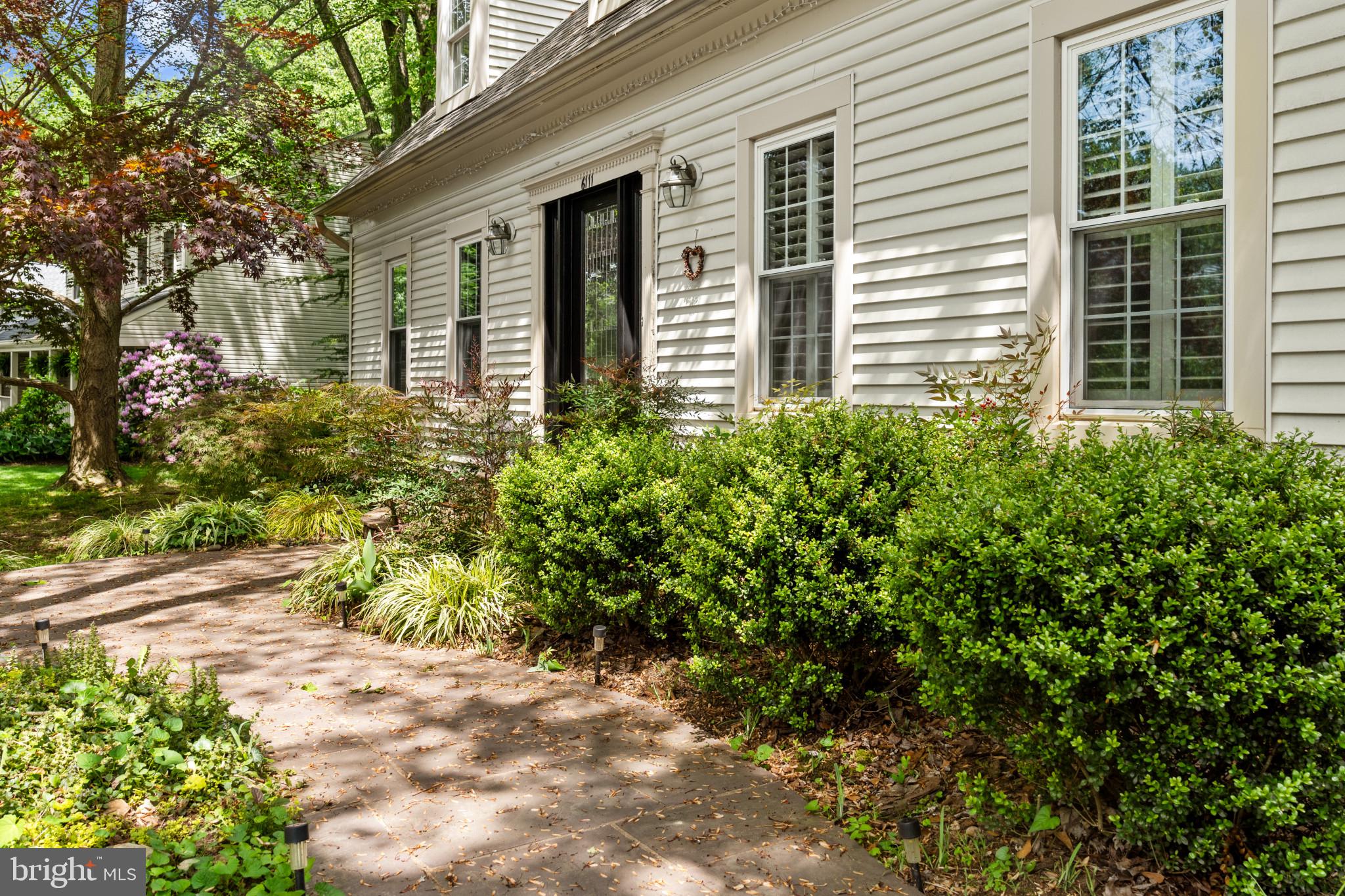 6111 Eagle Landing Road Burke, VA 22015 - Photo 5 of 83