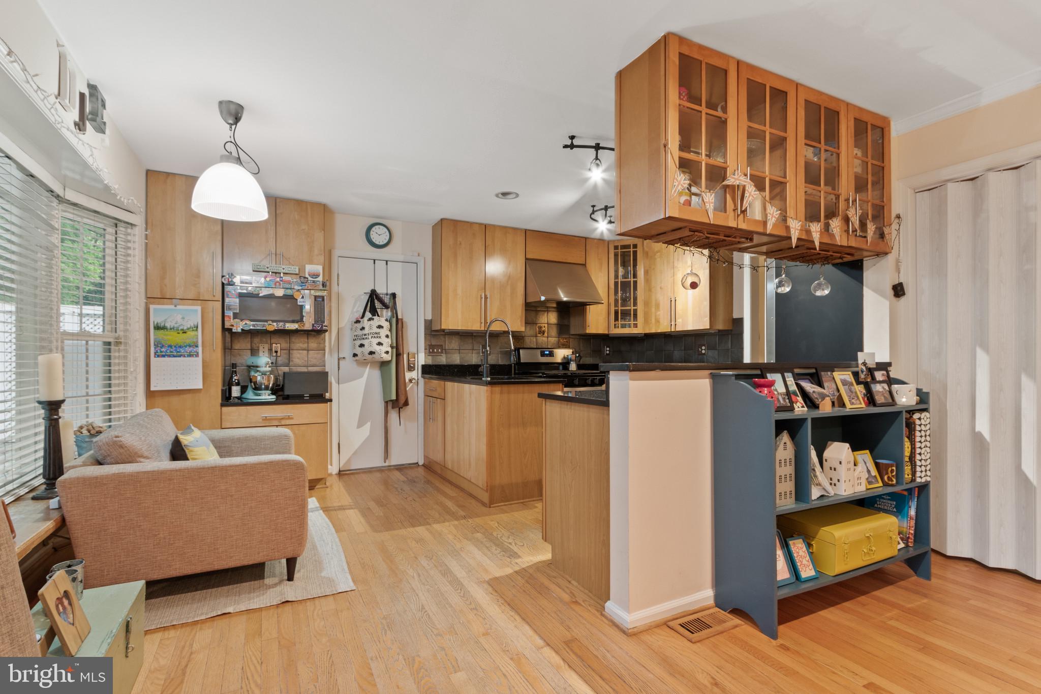 6111 Eagle Landing Road Burke, VA 22015 - Photo 10 of 83