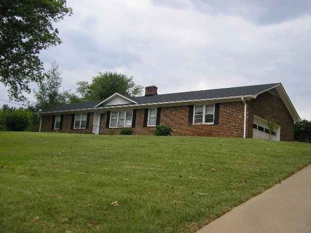 1701 State Park Road Greenville, SC 29609 - Photo 1 of 6 Gallery Image 1
