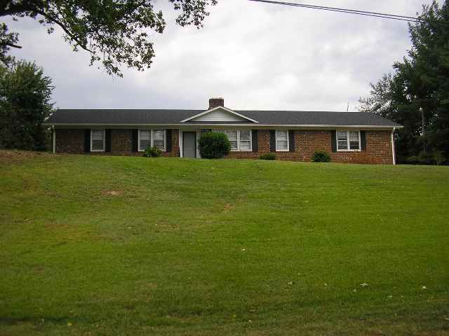 1701 State Park Road Greenville, SC 29609 - Photo 2 of 6 Gallery Image 2