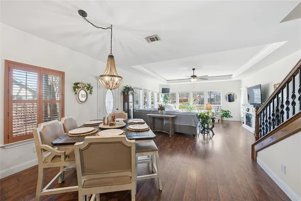 $749,000 | 5262 Rio Vista, Malakoff, TX 75148