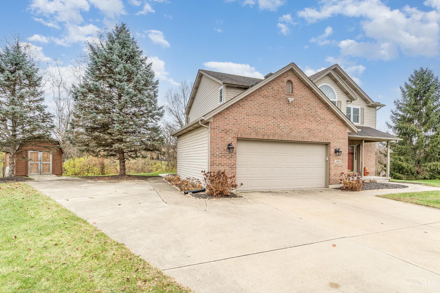 4903 Deer Ridge Court Hamilton, OH 45011 - Photo 3 of 33 Gallery Image 3