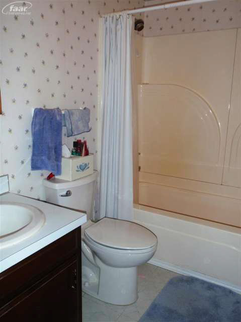 1435 West Frances Road Mount Morris, MI 48458 - Photo 23 of 37 20395791-22.JPG
