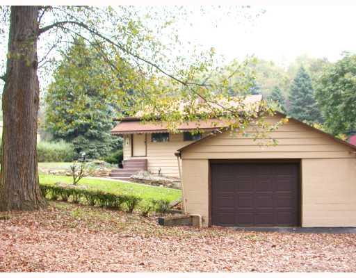 815 10th Street East Rochester, PA 15074 - Photo 7 of 8 Parking Lot/Garage.