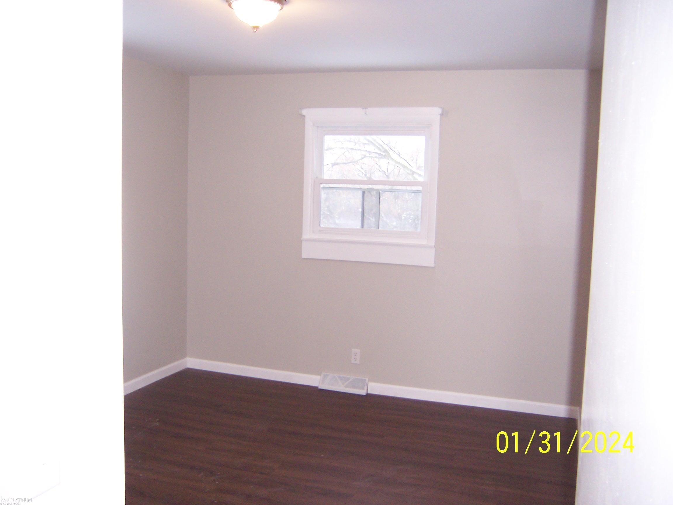 2783 Oneil Road Goodells, MI 48027 - Photo 8 of 22 50132470-3f05539f-fd99-48a9-a5c4-0923963e55e6.JPG