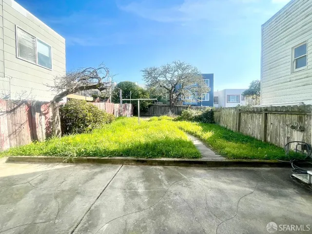 $995,000 | 2442 26th Avenue, San Francisco, CA 94116