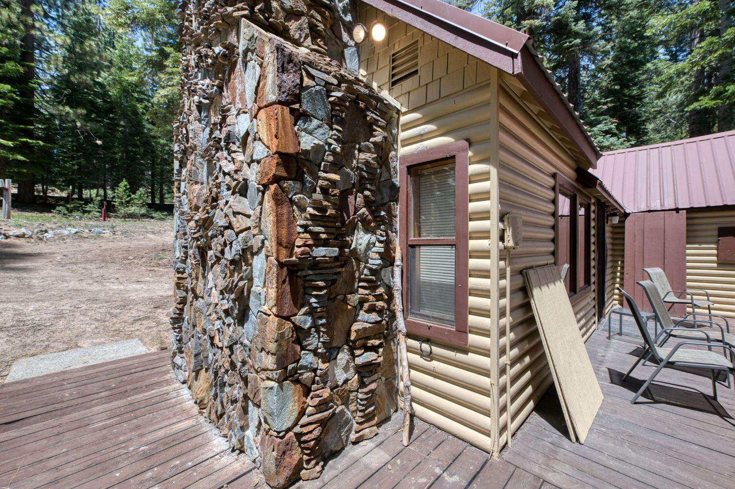 61480 Huntington Lake Road, Unit 5 Mono Hot Springs, CA 93642 - Photo 15 of 51