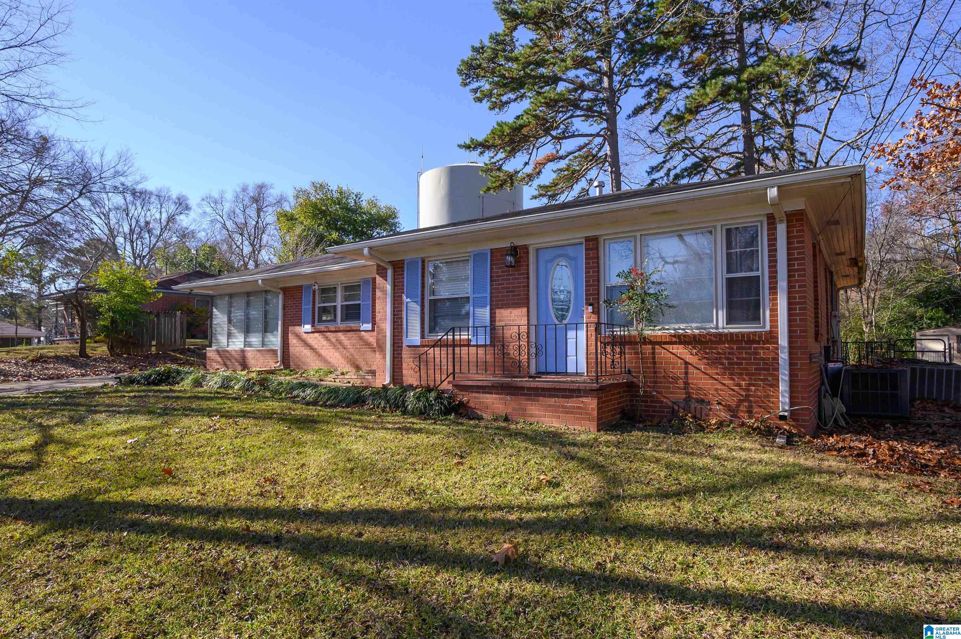 2068 Sunrise Road Birmingham, AL 35214 - Photo 2 of 35