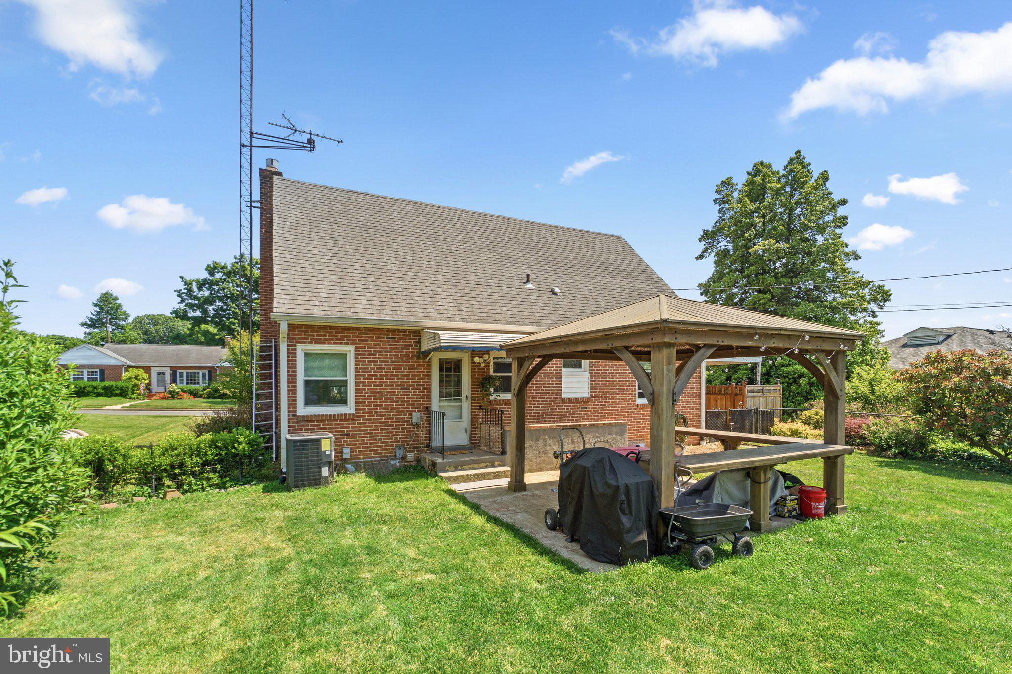607 Grant Place Frederick, MD 21702 - Photo 35 of 40