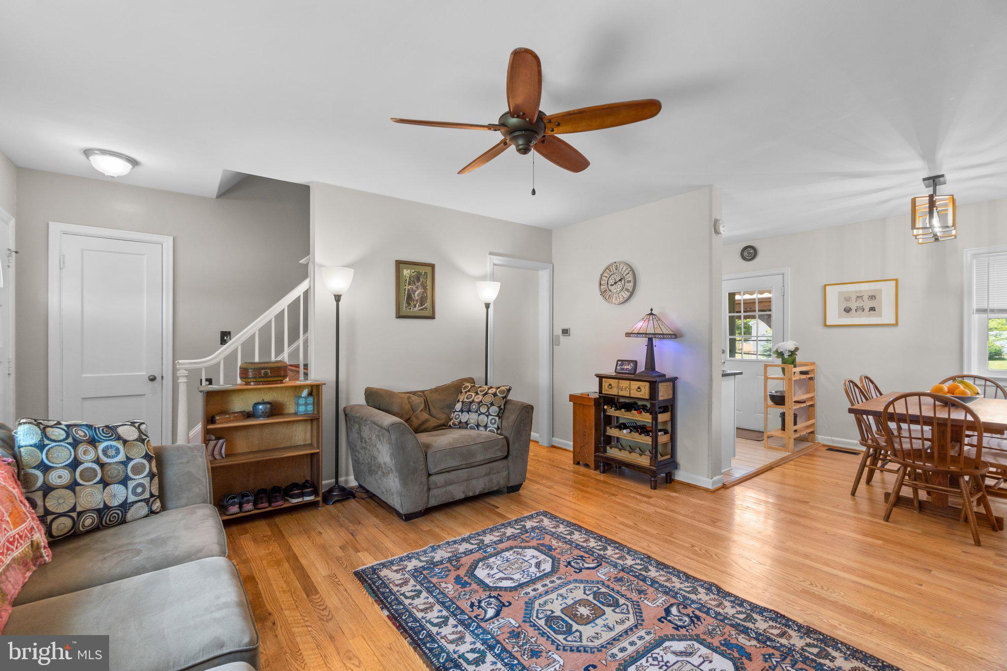 607 Grant Place Frederick, MD 21702 - Photo 5 of 40