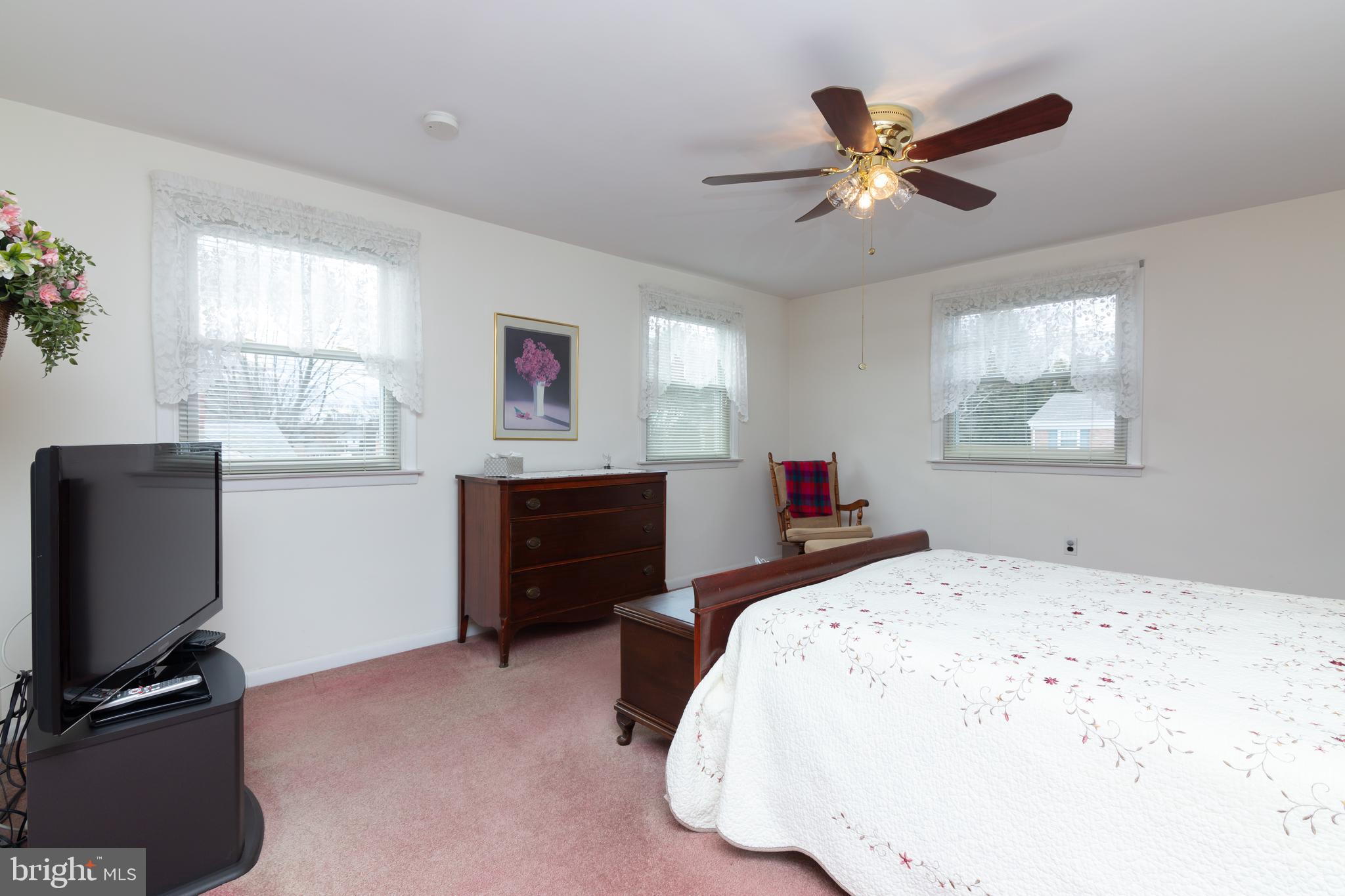 33 Server Lane Springfield, PA 19064 - Photo 21 of 40