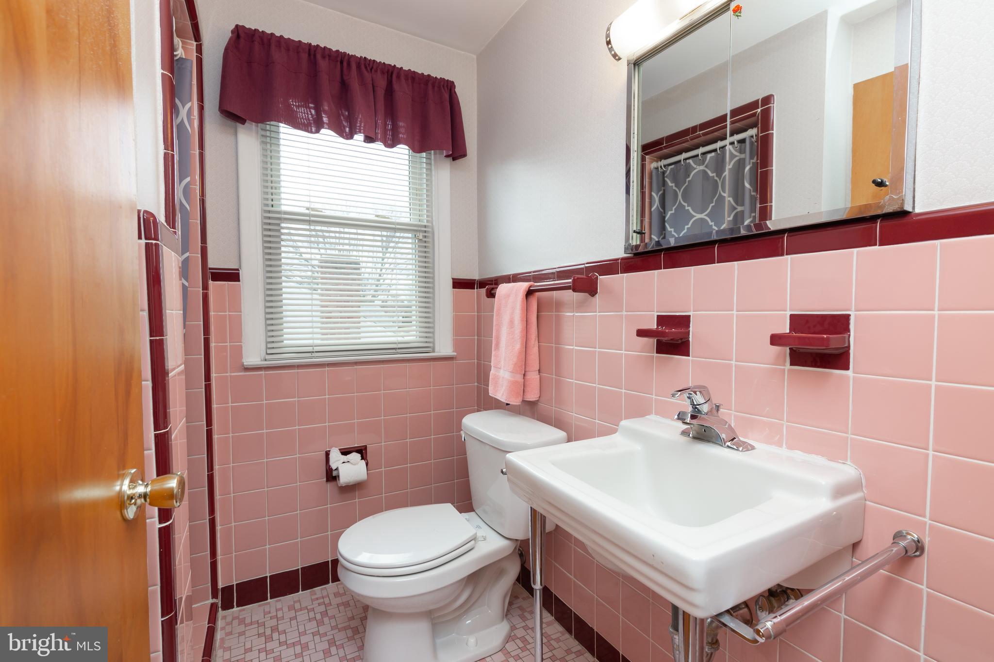 33 Server Lane Springfield, PA 19064 - Photo 24 of 40