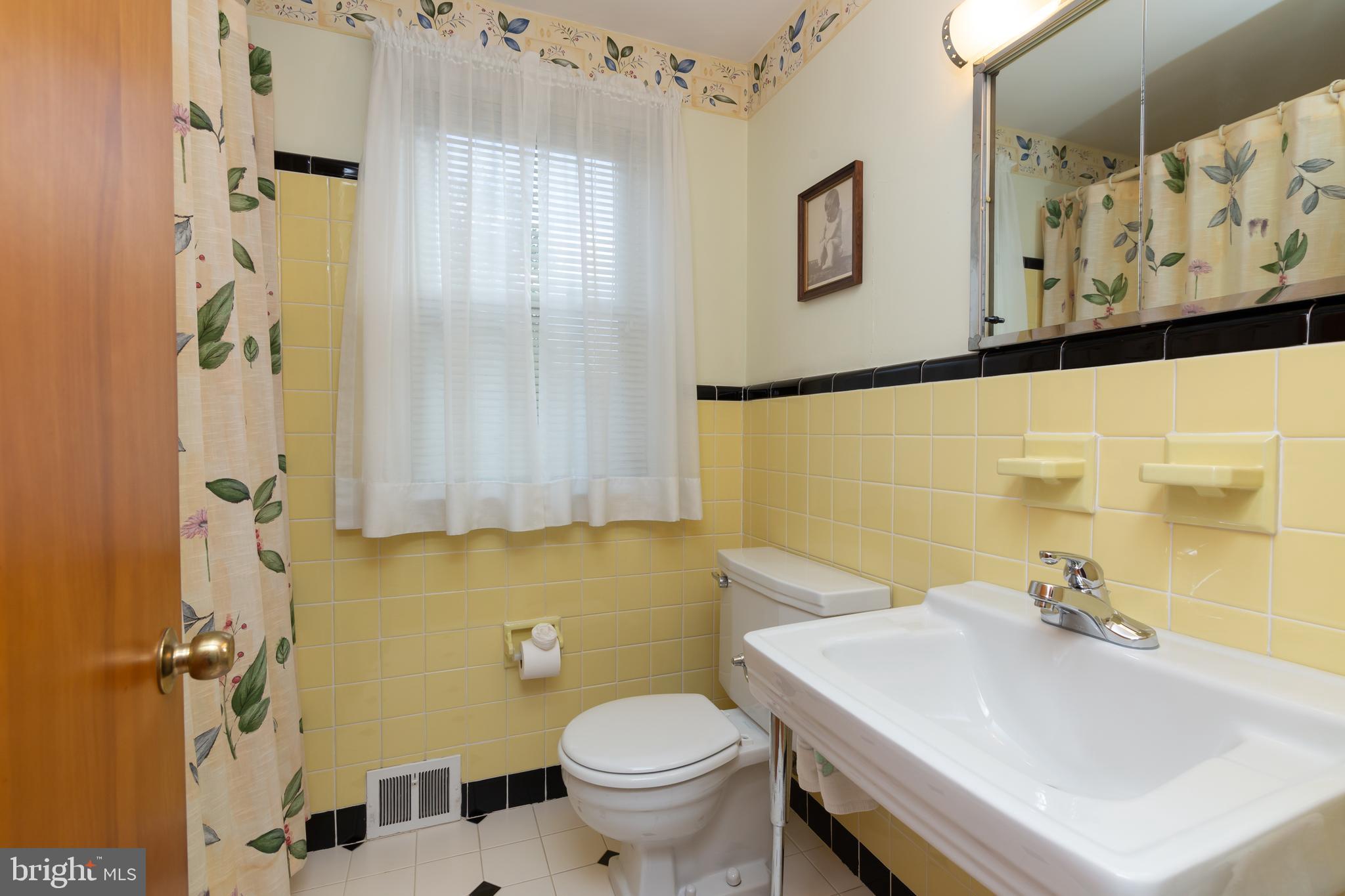 33 Server Lane Springfield, PA 19064 - Photo 31 of 40