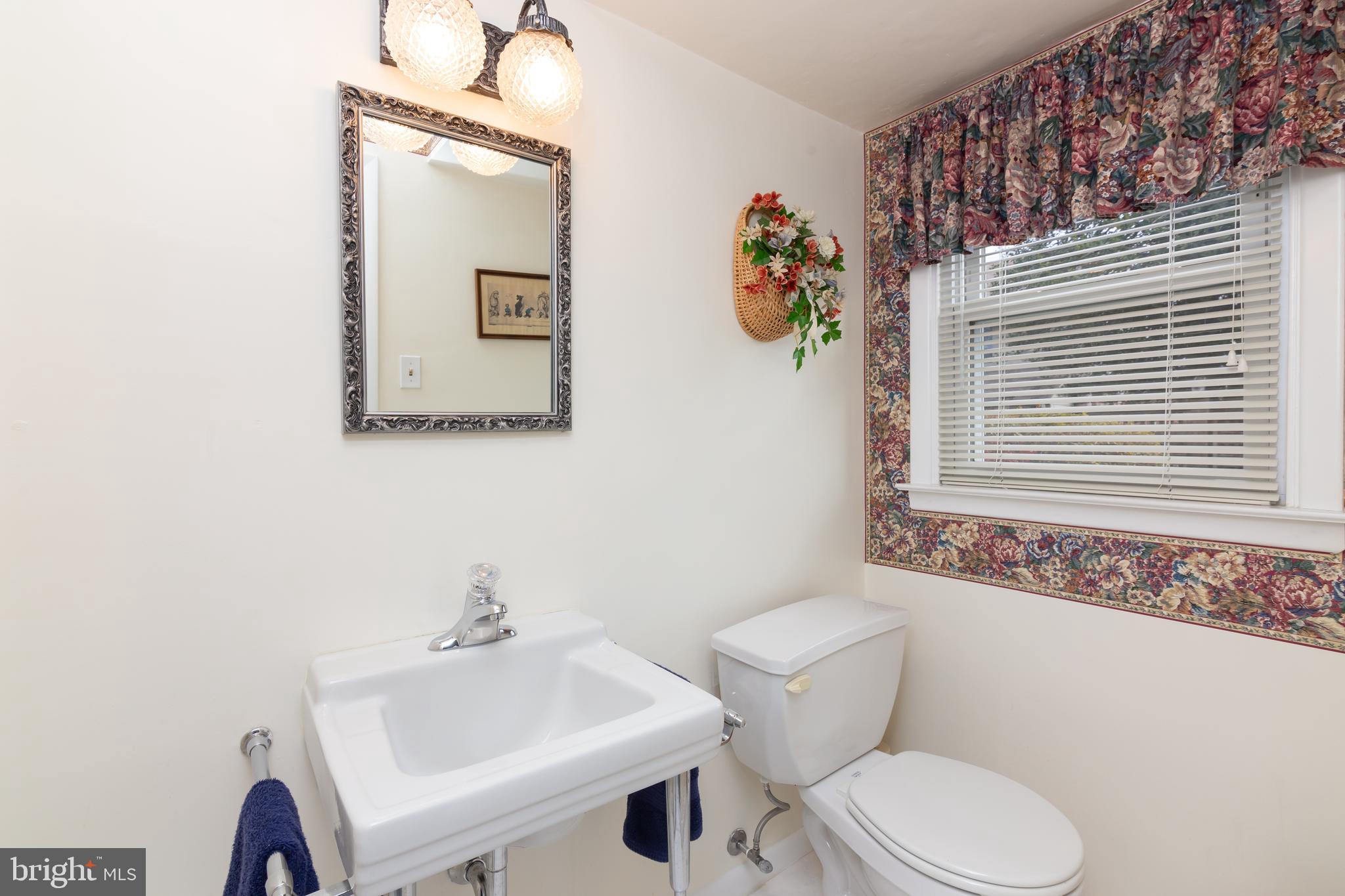 33 Server Lane Springfield, PA 19064 - Photo 36 of 40