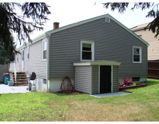 11 Coolidge Road Peabody, MA 01960 - Photo 11 of 12 Gallery Image 11
