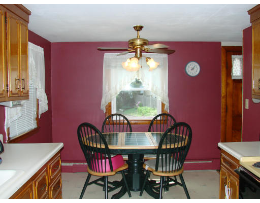 11 Coolidge Road Peabody, MA 01960 - Photo 5 of 12 Gallery Image 5
