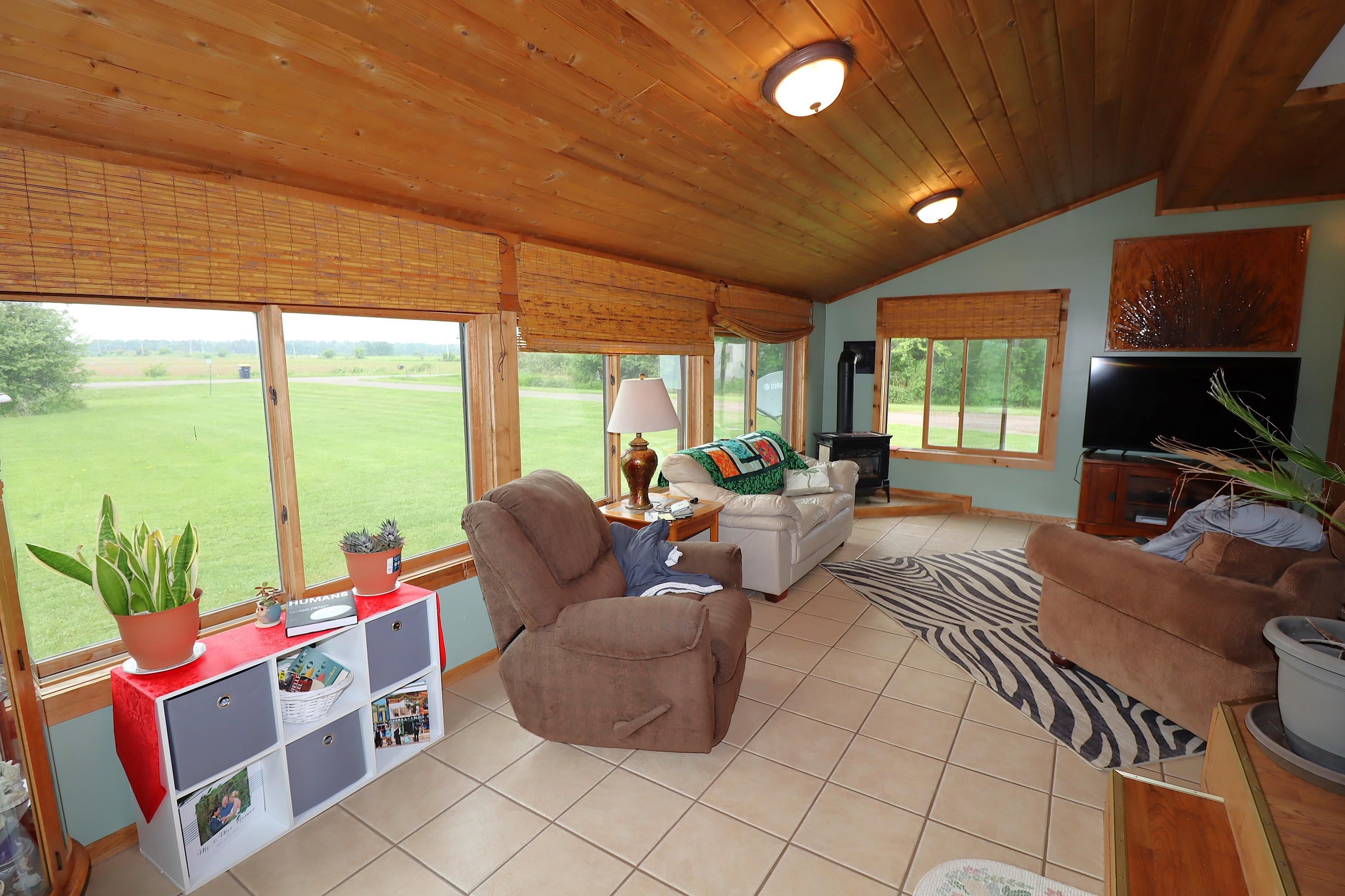 49940 Beaser Road Ashland, WI 54806 - Photo 12 of 50