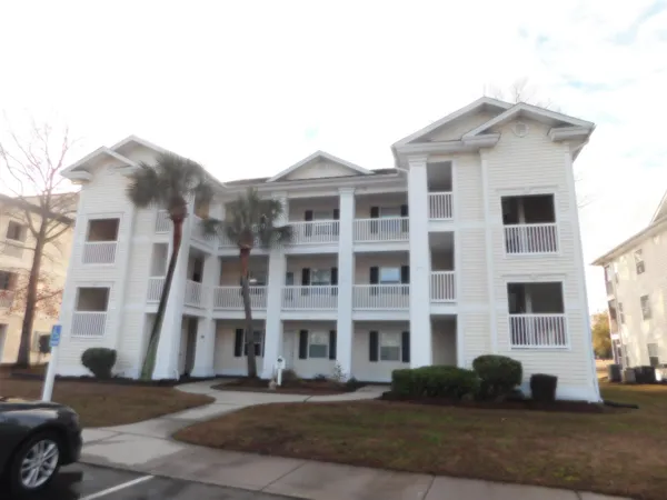 $1,600 | 521 White River Drive, Unit 21F, Myrtle Beach, SC 29579