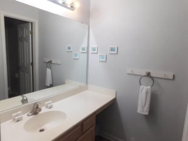 $1,600 | 521 White River Drive, Unit 21F, Myrtle Beach, SC 29579