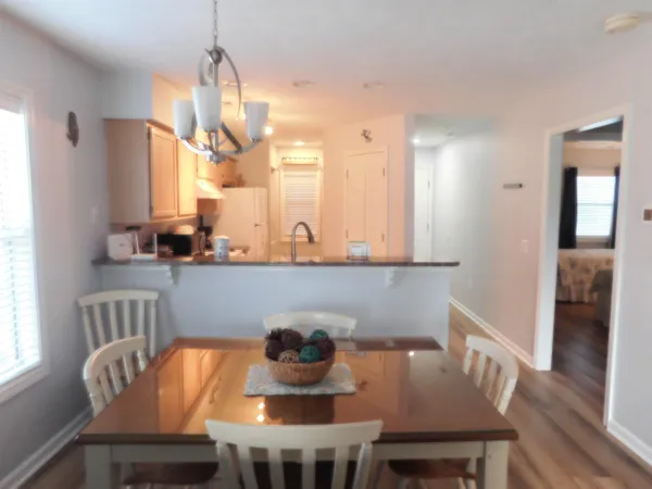 $1,600 | 521 White River Drive, Unit 21F, Myrtle Beach, SC 29579