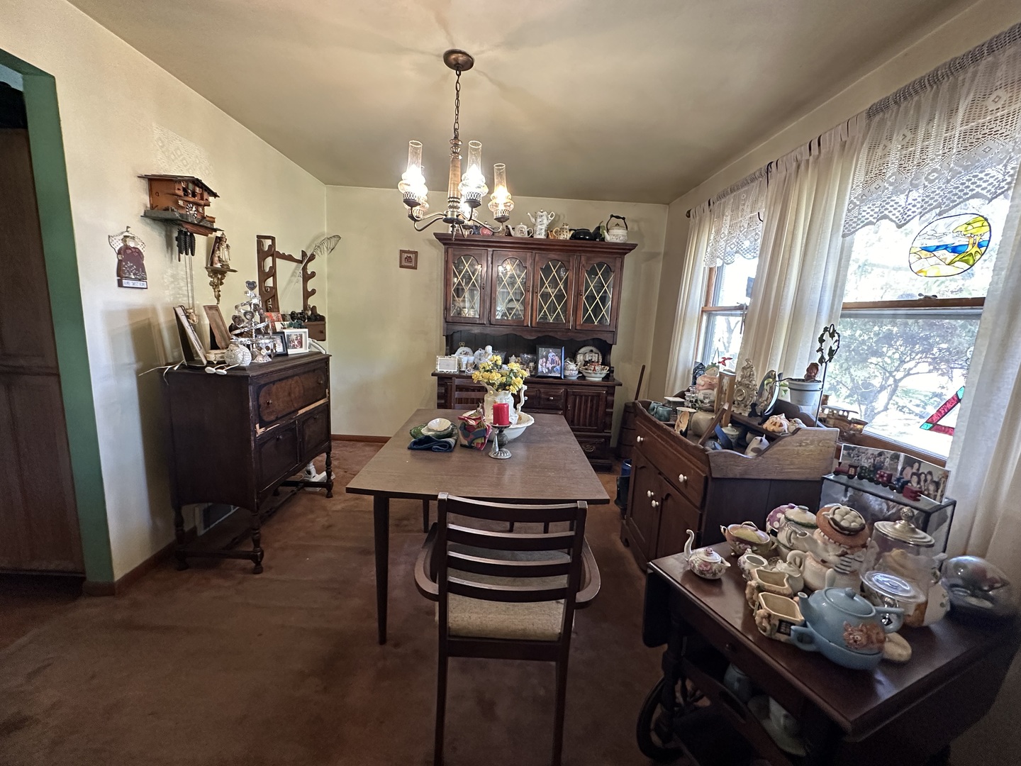 2222 Basswood Road Joliet, IL 60432 - Photo 3 of 14 Gallery Image 3