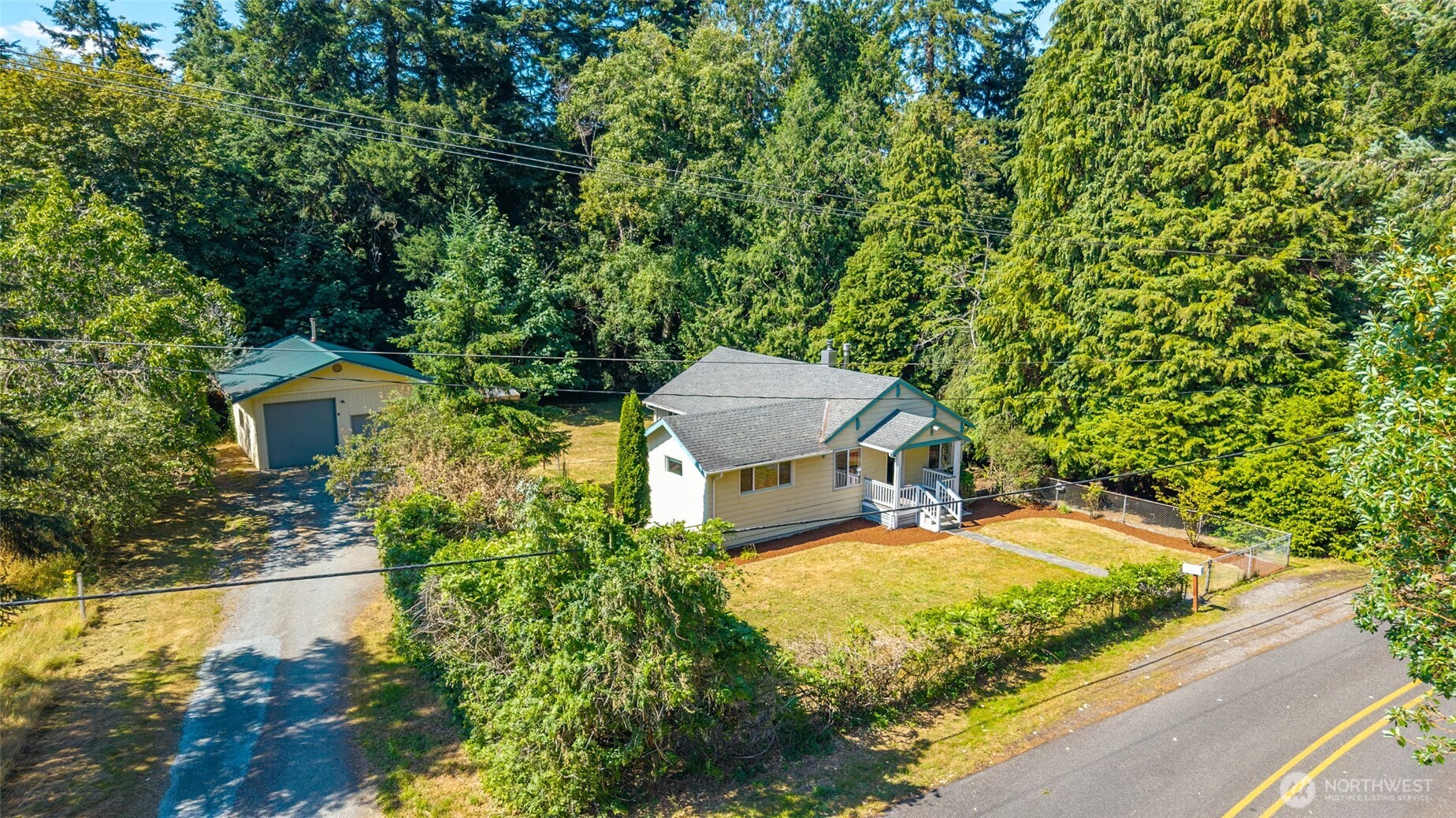 6350 South Brighton Beach Road Clinton, WA 98236 - Photo 1 of 36