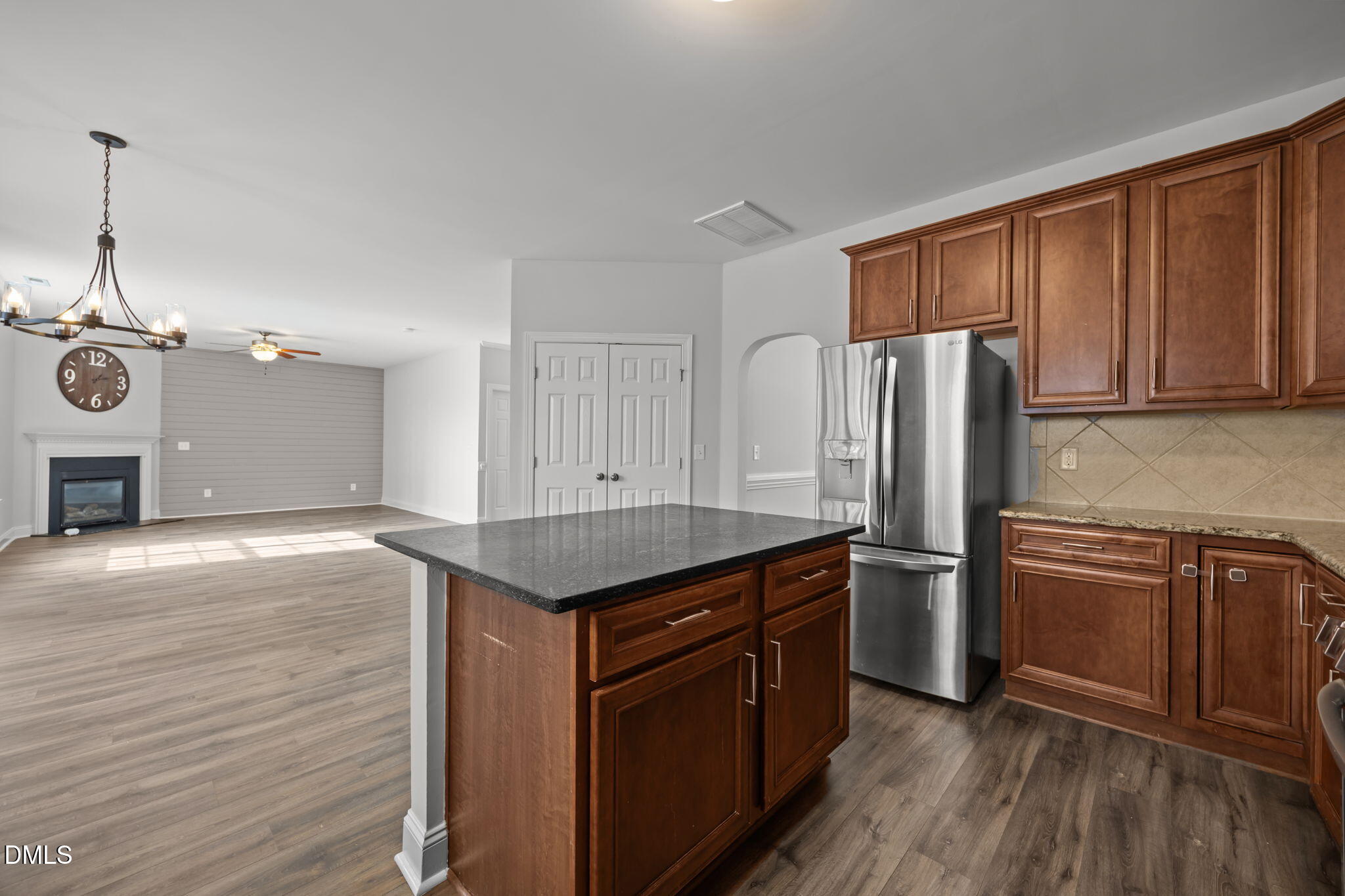 824 Lone Pine Loop Fuquay-Varina, NC 27526 - Photo 23 of 62 18-web-or-mls-IMG_9329