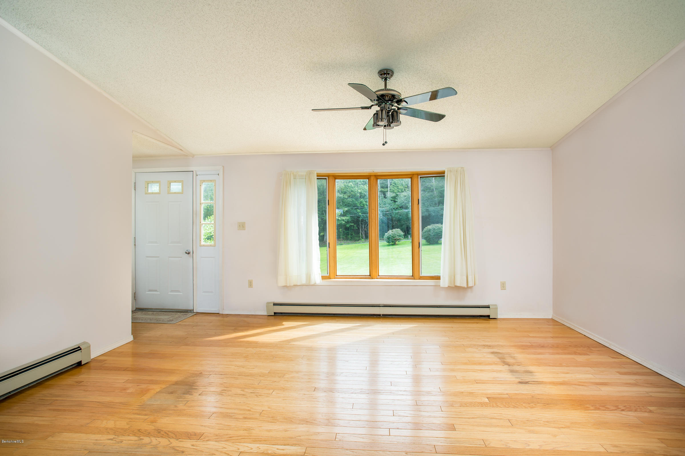 488 Hancock Road Pittsfield, MA 01201 - Photo 11 of 19 living room